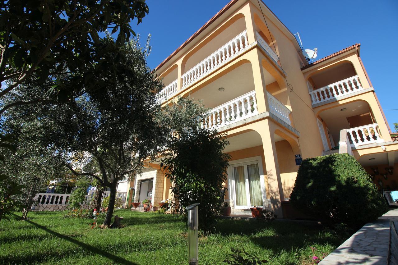 Apartments Vukic Crikvenica Kamer foto